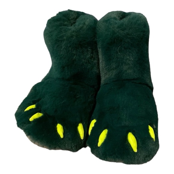 GAP Other - Kids Gap monster slippers size 3-4 NWOT